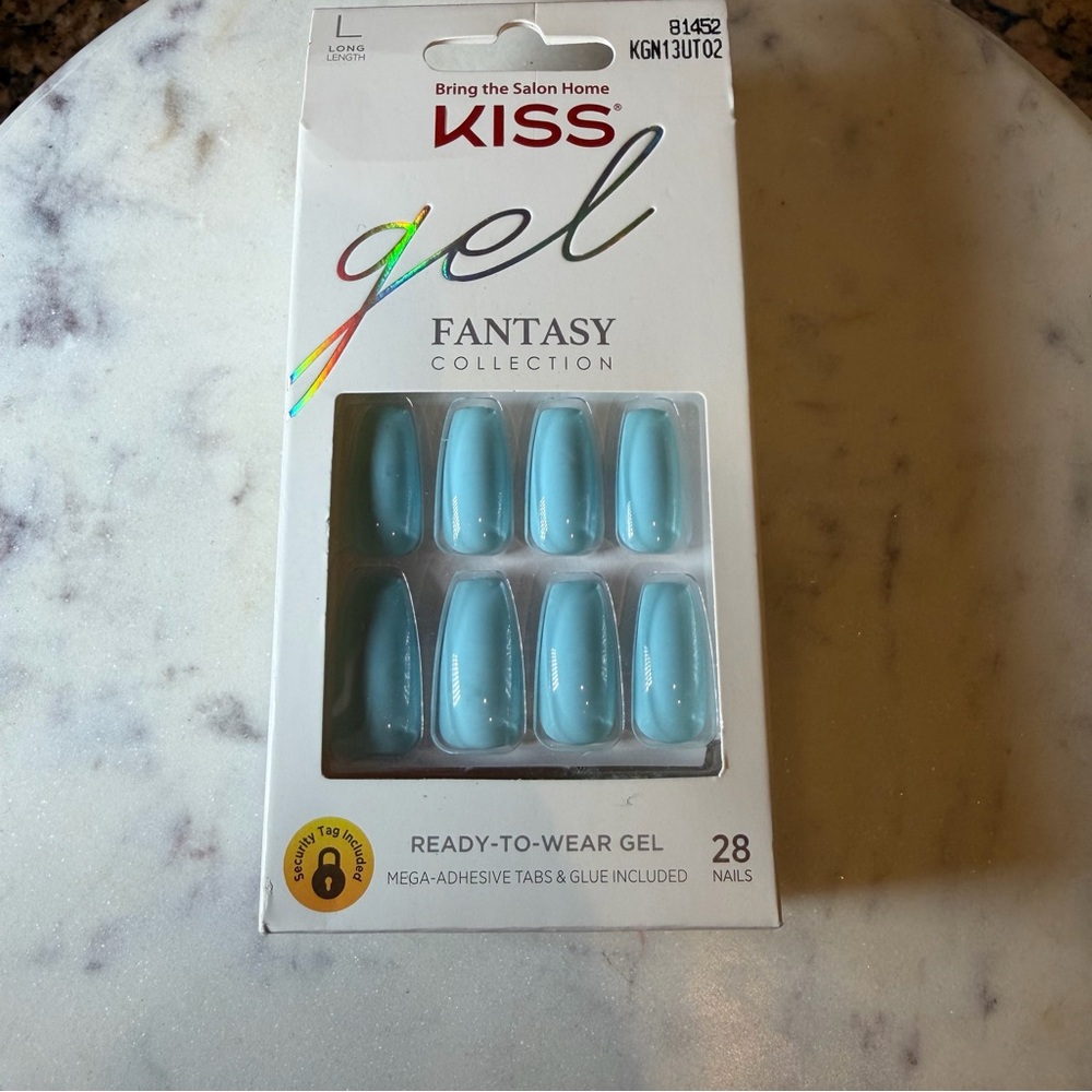 BNIB Kiss Gel Fantasy Glossy Baby Blue Long Coffin Press On Nail Kit